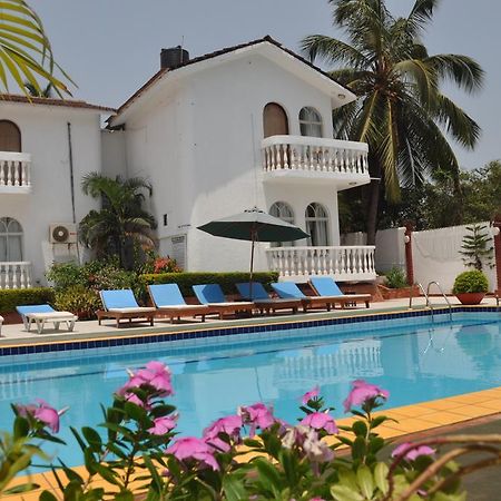 Colonia Santa Maria Hotel Baga Exterior photo