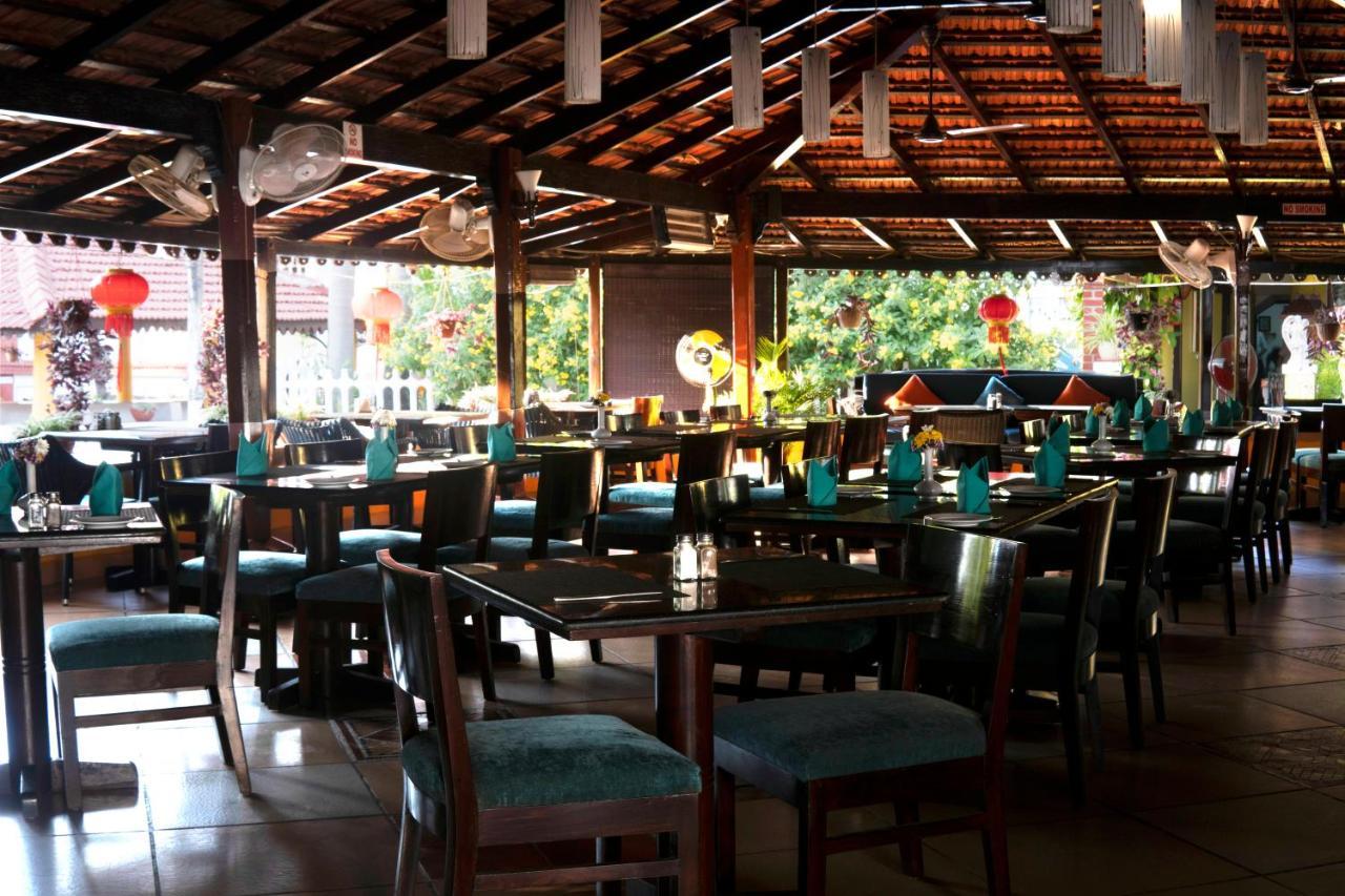 Colonia Santa Maria Hotel Baga Exterior photo